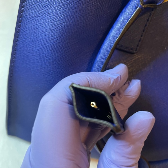 Michael Kors blue Hamilton style bag, EUC - Picture 2 of 15